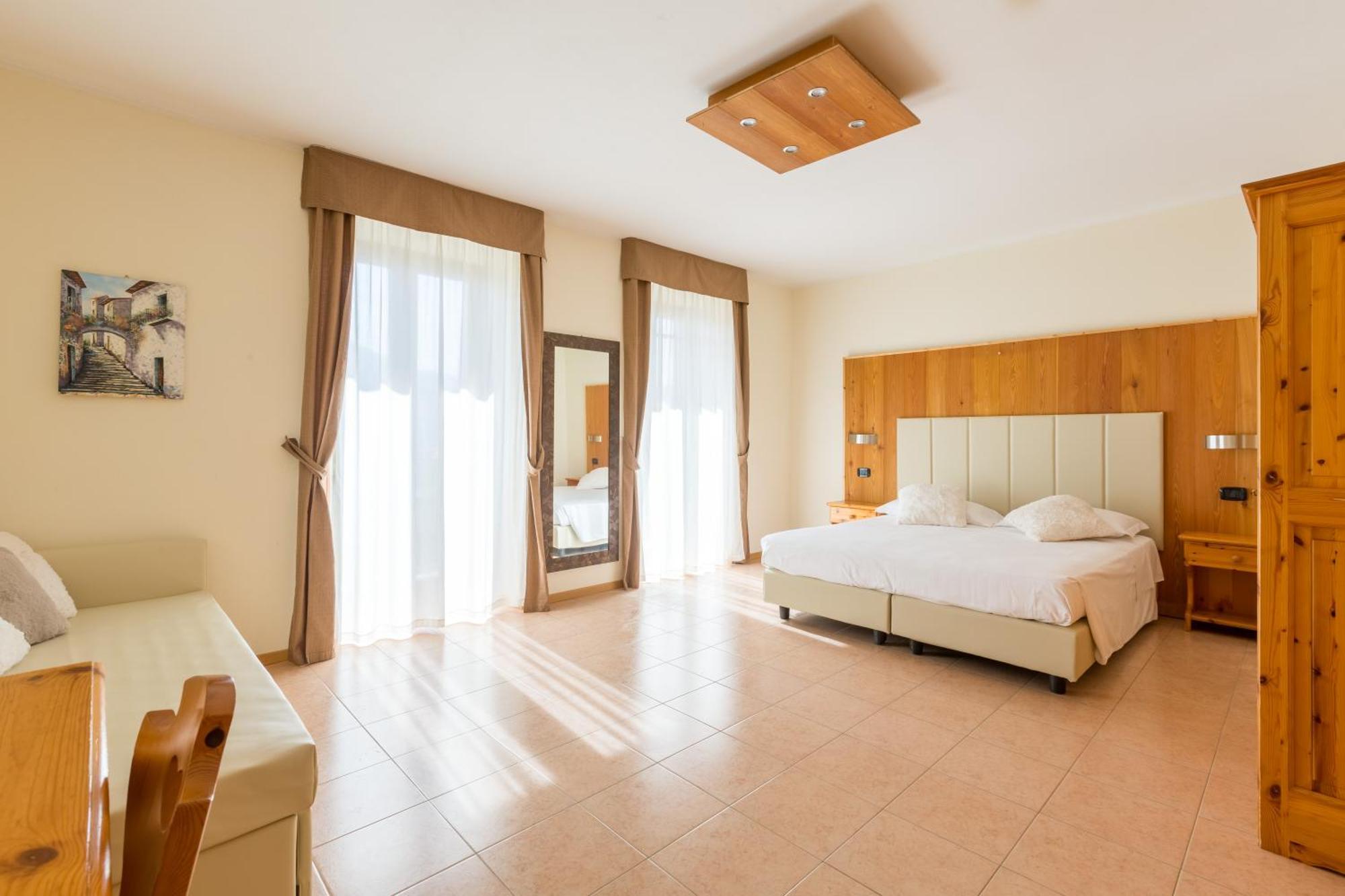 Villa Agritur Eden Marone Riva del Garda Exterior foto