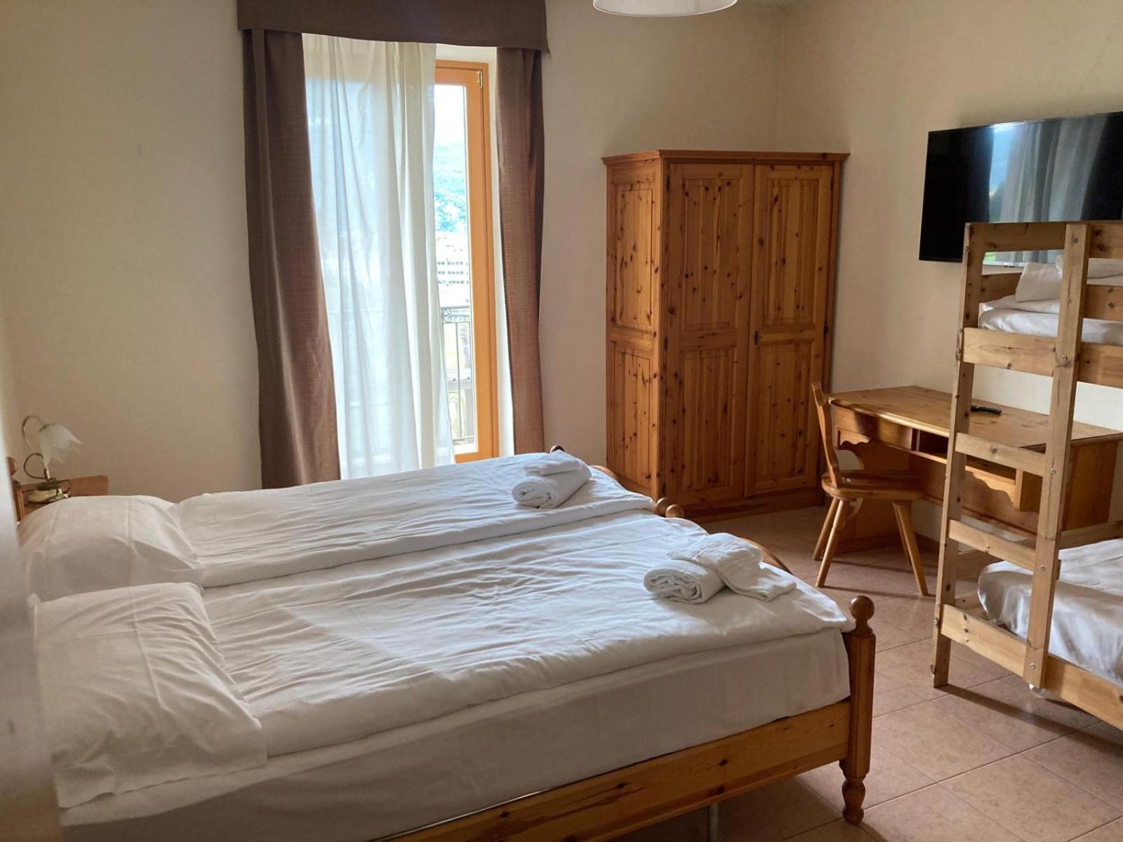 Villa Agritur Eden Marone Riva del Garda Exterior foto