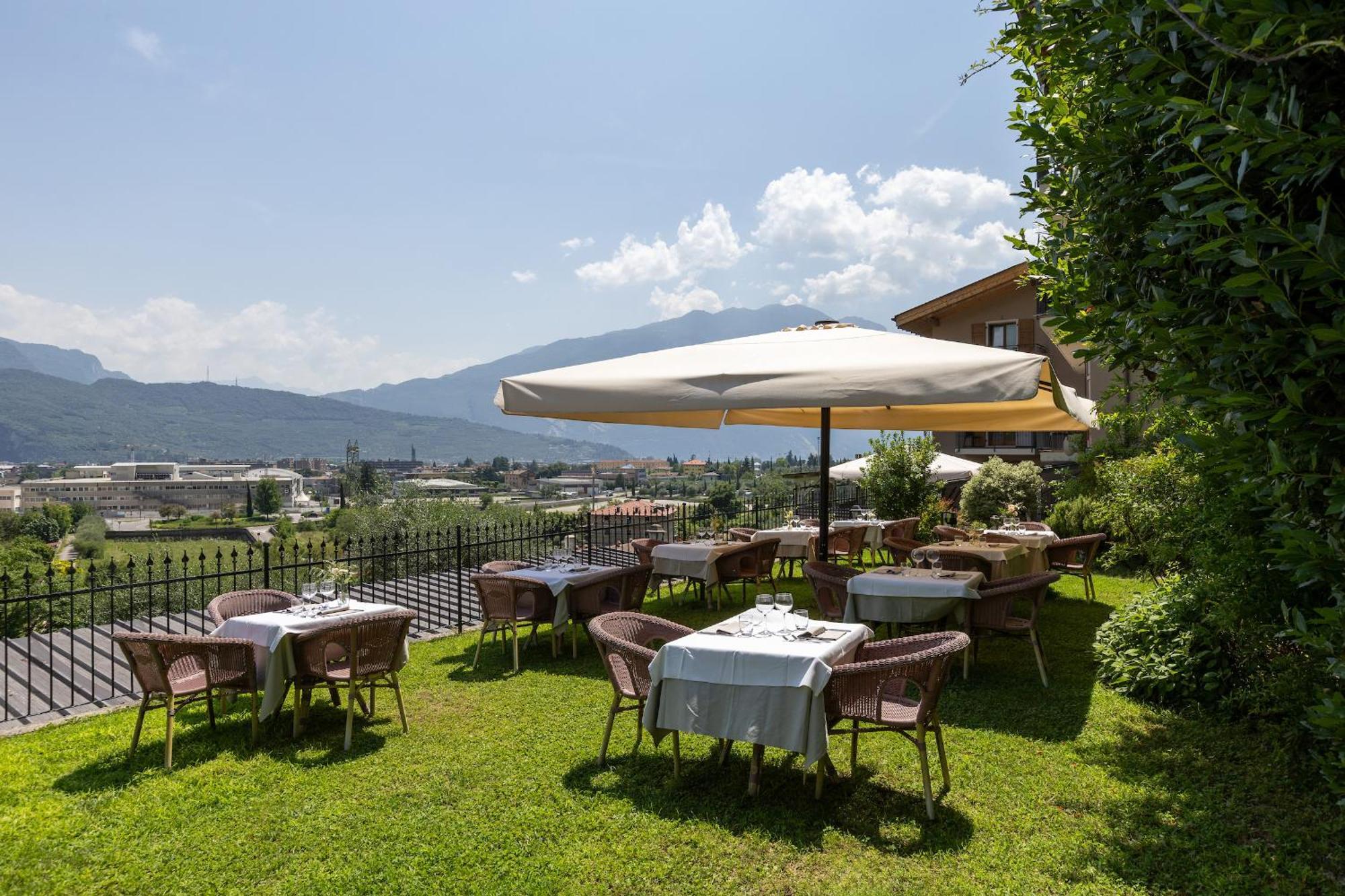 Villa Agritur Eden Marone Riva del Garda Exterior foto